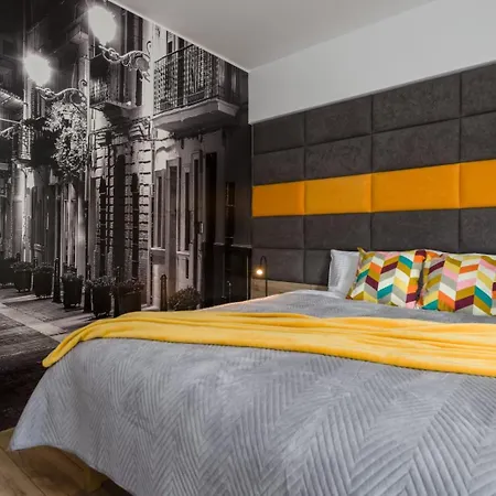 Zygmunta Starego 2-Bedroom Condo Gliwice Exterior photo