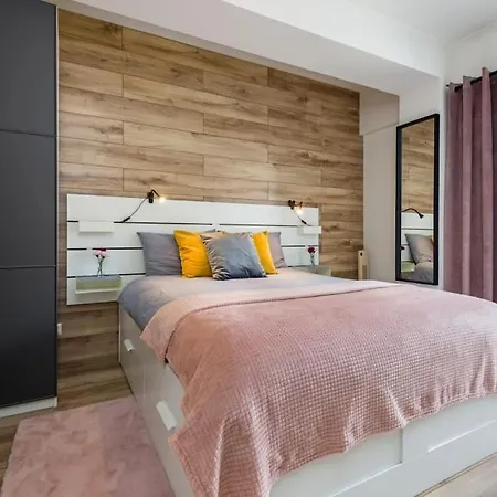 Zygmunta Starego 2-Bedroom Condo Gliwice Exterior photo
