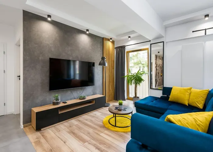 Zygmunta Starego 2-Bedroom Condo