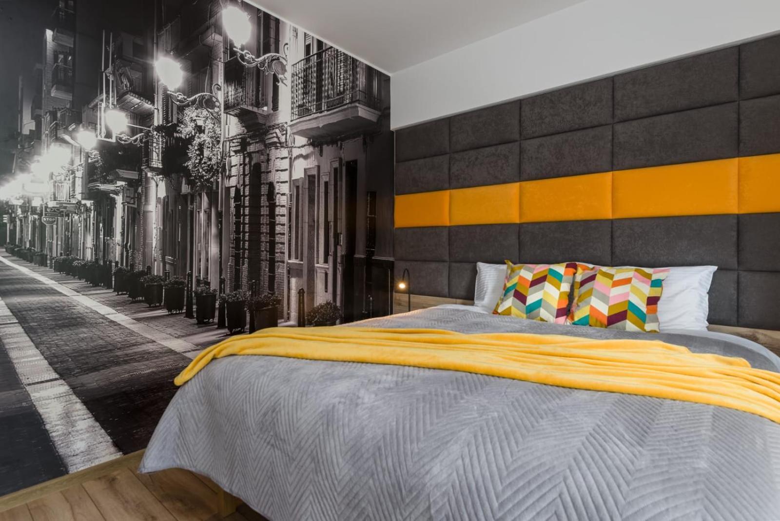 Апартаменти Zygmunta Starego 2-bedroom *