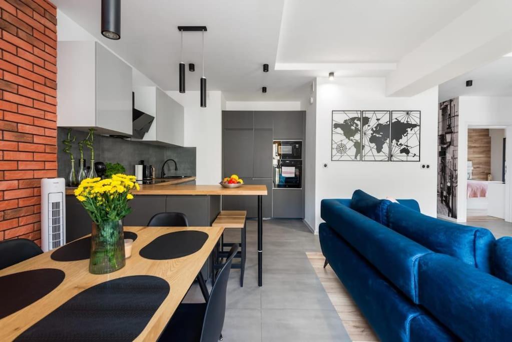 Апартаменти Zygmunta Starego 2-bedroom *